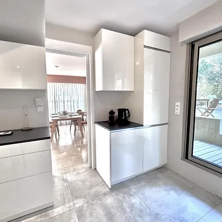 Cc G Terrasse Massenet - Private Parking Promenade Appartement